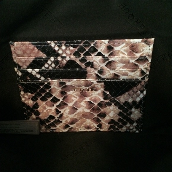 NWOT Uterque Python Print Clutch - Picture 4 of 6